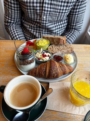 Extra Lazy Breakfirst at Blackbird in Bruges