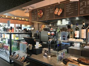 Counter at Glo - Tivoli Food Hall in Copenhagen