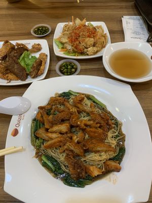 Wantan mee, Thai chillies chicken & yam at Vegtalk in Kuala Lumpur