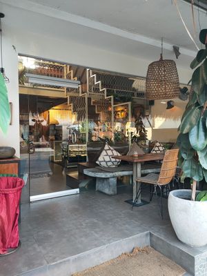 Entrance at Secret Spot - Berawa in Tibubeneng