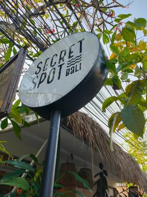 Outside at Secret Spot - Berawa in Tibubeneng