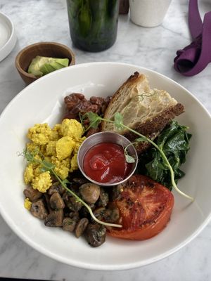 Big breakfast   at Secret Spot - Berawa in Tibubeneng