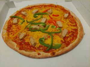 Plant based chicken pizza at Aposto in Aachen