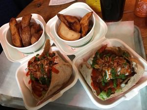 Amazing vegan comfort food - best vegan kebab and tasty hand made chips. A real win 💚 at Knaves Kitchen in Leeds