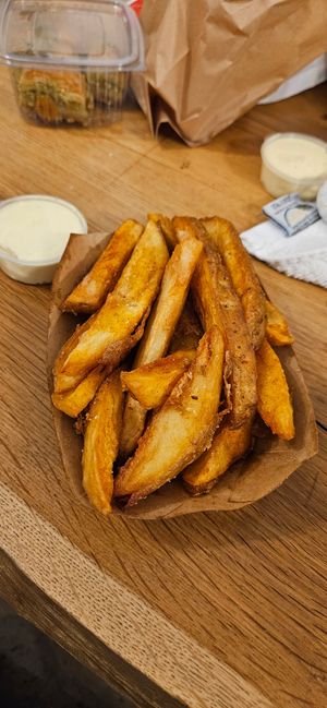 Fries at Cookoomela Grill in Athens
