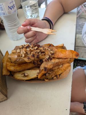  at Cookoomela Grill in Athens