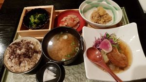 1000 yen set meal at Rocca in Osaka