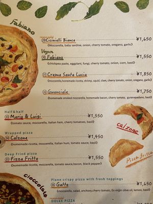 Bianca pizzas  at Pizzeria Tranquillo in Onomichi