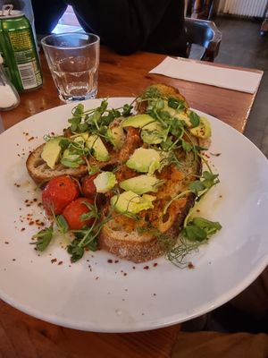 Sour dough with avocado and tomato at The 78 in Glasgow