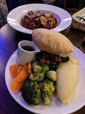 Steak and ale pie / poutine at The 78 in Glasgow