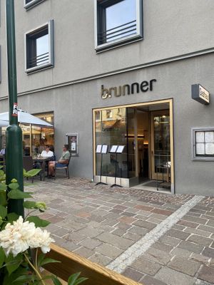 Really enjoyed the outdoor seating   at Brunner in Schladming