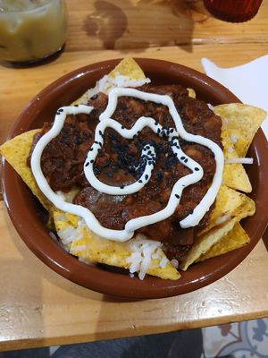 Yummy vegan nachos at Charlie Friday's in Lynton