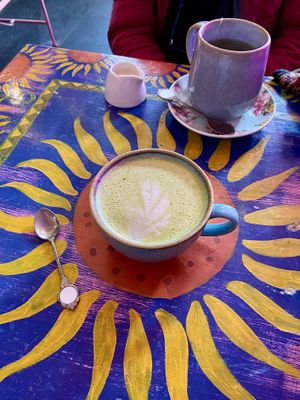 Don’t come in here often enough! Should do as it’s so friendly and they do an amazing Matcha 💚  at Charlie Friday's in Lynton