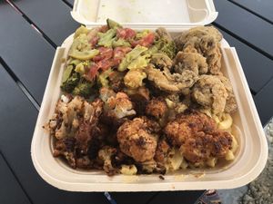 Cauliflower, mushrooms, Mac&cheese at Sweet Soulfood in New Orleans