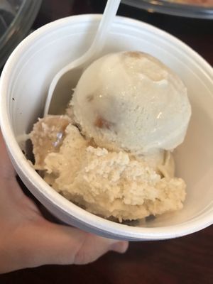 A scoop of cookies & cream and praline ice cream - the praline was my favourite!  at Sweet Soulfood in New Orleans