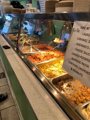 Buffet  at Sweet Soulfood in New Orleans