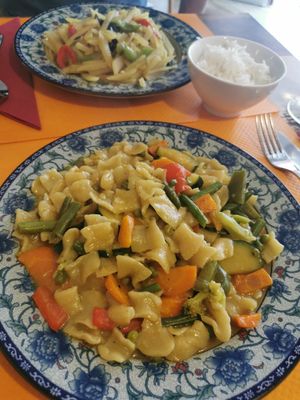 Pastas at Tibetain Lung-Ta in Lourdes