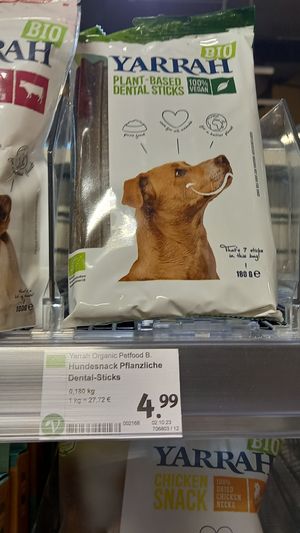 vegan dog treats at denn's Biomarkt - Bruhl in Leipzig