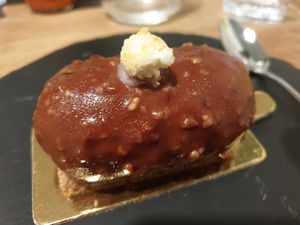 Tahiti dessert (vanilla, banana, peanuts) at Greenpoint Burgers in Annecy