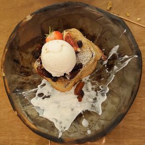 Apple French toast at Dr Legumes in Folkestone