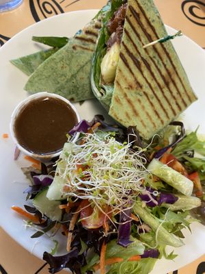   at Simon's Coffee House in Sarasota