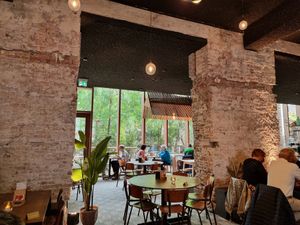Interior (terrace at the back) at De Republiek in Bruges