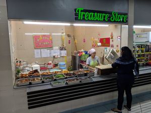 Treasure Store at Great Eastern Mall - Vegetarian Stall in Ampang