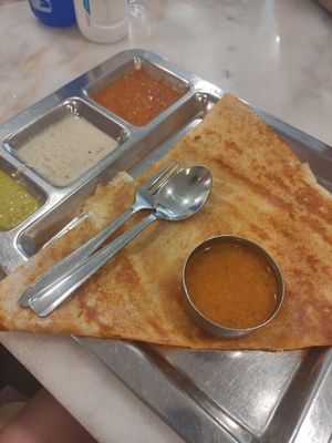 Dosa with lentils at Saravana Bhavan - Lebuh Ampang in Kuala Lumpur