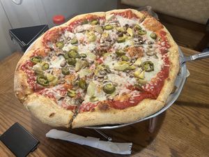 Build your own: vegan cheese, artichokes, jalapeños and mushrooms!  at Mellow Mushroom in Paducah