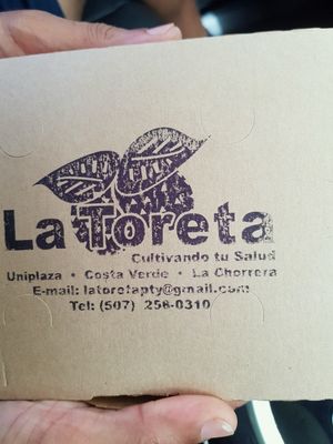 box it came in at La Toreta in Chame