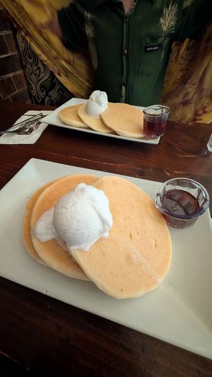 Vegan pancakes with vegan icecream at The Pancake Manor in Brisbane