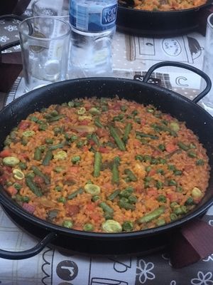 Vegan paella at Espana Cani in Madrid