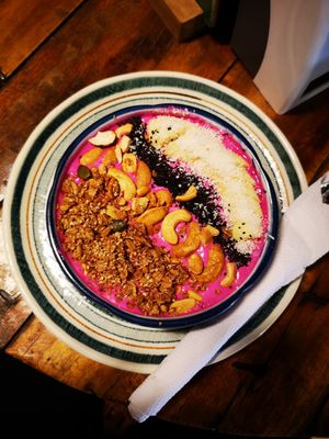 Smoothie bowl at Monkey Republic in Kampot