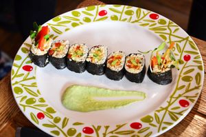 Vegan sushi at Pofta de Verde in Constanta