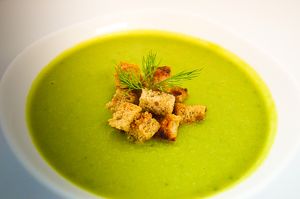 Supa crema de broccoli at Pofta de Verde in Constanta