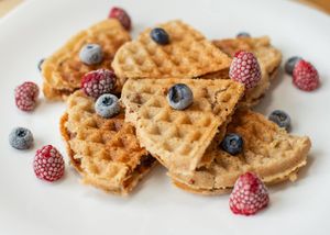 VAFE DIN OVAZ CU CREMA RAW DE NUCI at Pofta de Verde in Constanta