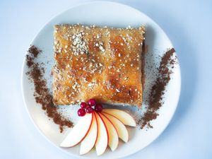 Placinta cu mere at Pofta de Verde in Constanta