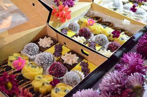 Platouri raw vegane at Pofta de Verde in Constanta