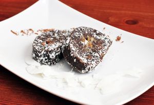 Salam de biscuiti raw at Pofta de Verde in Constanta