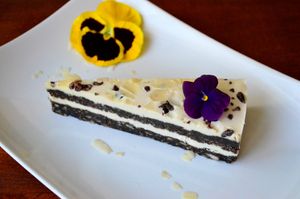 Creamy Almond raw vegan cake at Pofta de Verde in Constanta