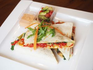 Quesadilla vegana at Pofta de Verde in Constanta