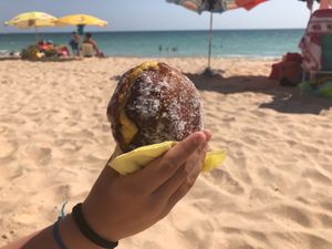 Bola de Berlim  at A Vegana in Portimao