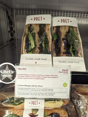  at LGW - Pret A Manger -  ST in Horley