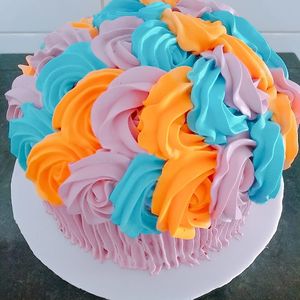 Flower cake at Boleria Vegana in Sao Bernardo Do Campo