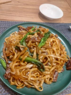 Ignore the terrible photo quality at Jiayuan 家源 in Guangzhou