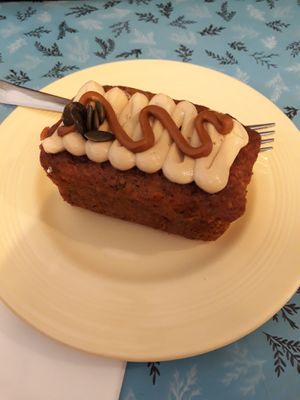 Banana and biscoff cake (March 2023) at Sift in Otley