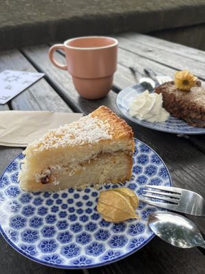 Sunshine cake  at Hermans in Stockholm