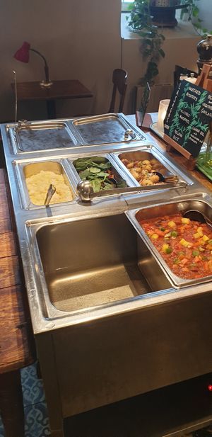 Warm food at Hermans in Stockholm