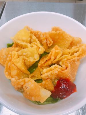 Fried Wonton  at San Ho Gourmet 三和美食 in Central Singapore