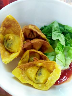 Deep Fried Wanton ($4) at San Ho Gourmet 三和美食 in Central Singapore